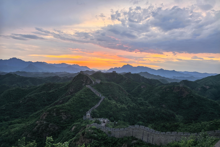 Beijing: Jinshanling Great Wall Sunset Hike with Pickup