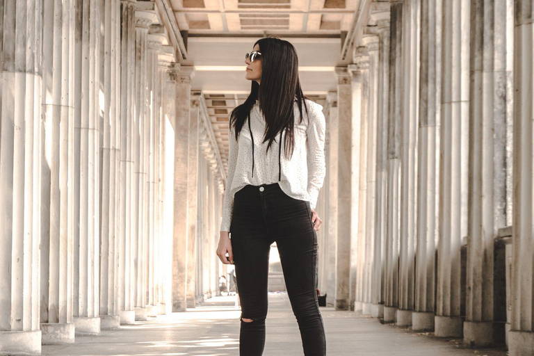 Berlin: Private Photoshoot with Professional Photographer