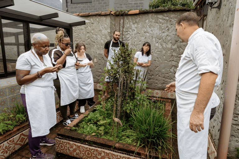 Medellin: Colombian Cooking Class with Local Chef