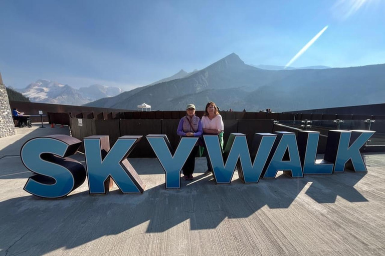 Banff : Columbia Icefield Adventure with Top Five lakes Tour