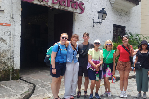 Manila: Intramuros and Chinatown Private Tour with Meal