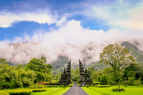 Bali: Tour privato dell&#039;Ovest di Bali, auto di lussoTour privato, Viaggio Instagrammabile a Bali Ovest