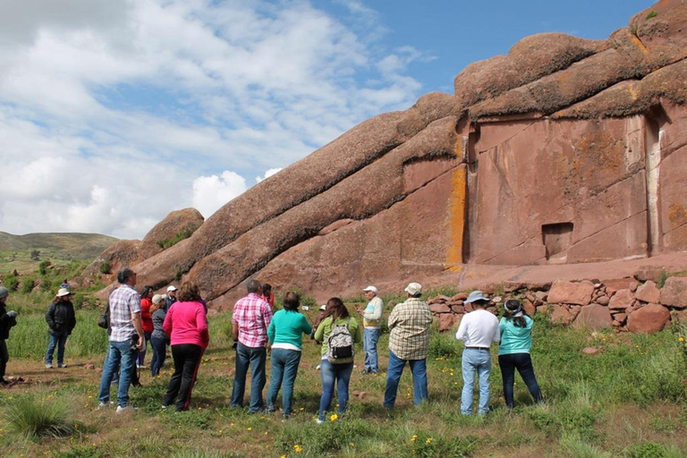 Puno: Aramu Muro and Cemetery of Molloco Day Trip
