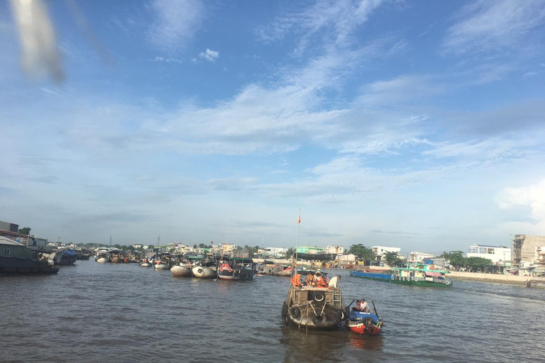 Excursão particular de meio dia - Mercado flutuante de Cái RăngExcursão particular de meio dia - Mercado flutuante de Cai Răng