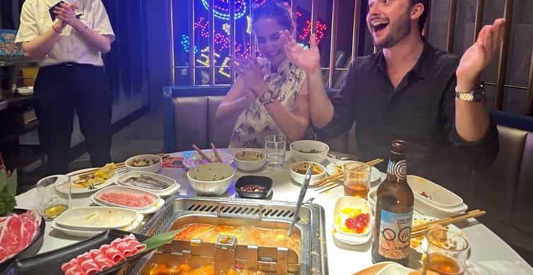 Shanghai: After Dark Dinner and Huangpu River Night Cruise photo 2