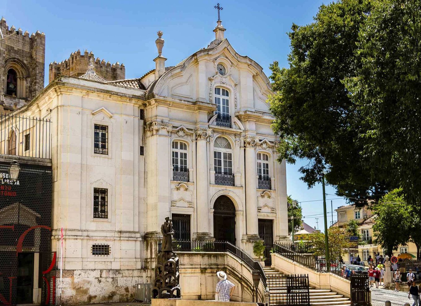 Lissabon: Privat sightseeingtur i en vintage tuk tuk