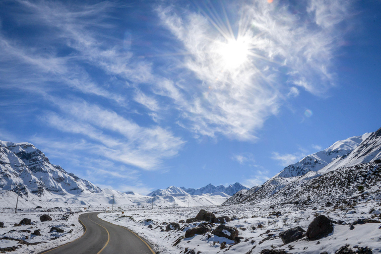 CAJON DEL MAIPO + EL YESO RESERVOIR + PICNIC TOUR