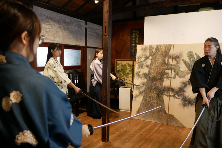 Tokyo: Authentic Samurai Experience, at a antique house