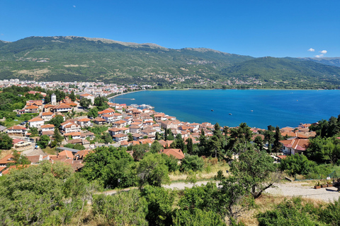 Ohrid: Tour a pie de la ciudad con San Juan en la Iglesia de Kaneo