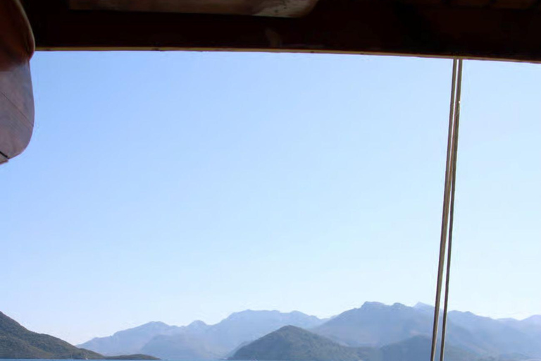 Marmaris: Pirate Boat with BBQ Lunch & Swimming Breaks PIRATE BOAT WITHOUT TRANSFER