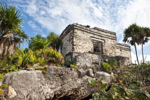 Tulum and Coba: Full-Day Archeological Tour with Lunch