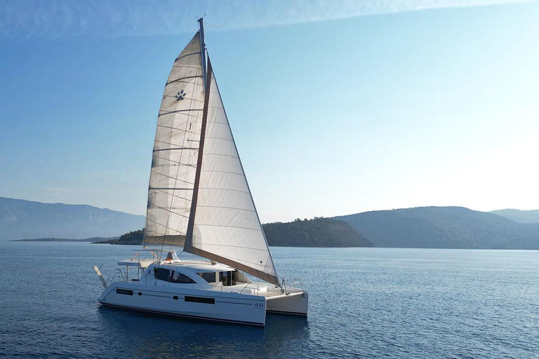 Bodrum Private Tour: Bodrum Catamaran Tour With Lunch