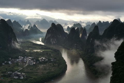 Li River, Reed Flute Cave,Xianggong Hill&Light Show Day Tour