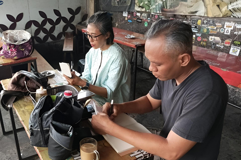TravelSketch Yogyakarta: tour guiado a pie y dibujo