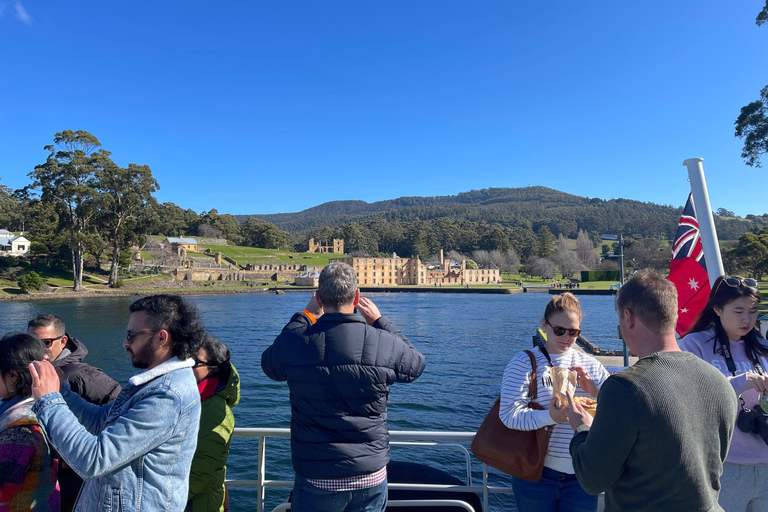 Hobart: 2 Day Bruny Island Escape & Port Arthur with Devils