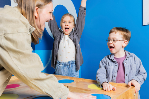 Manchester: Museum of Illusions Entry Ticket