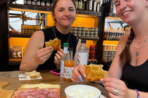 Ajaccio: Privébezoek, Geschiedenis en Gastronomie, Food TourAjaccio: Wandeling door Ajaccio Geschiedenis en gastronomie, Food Tour