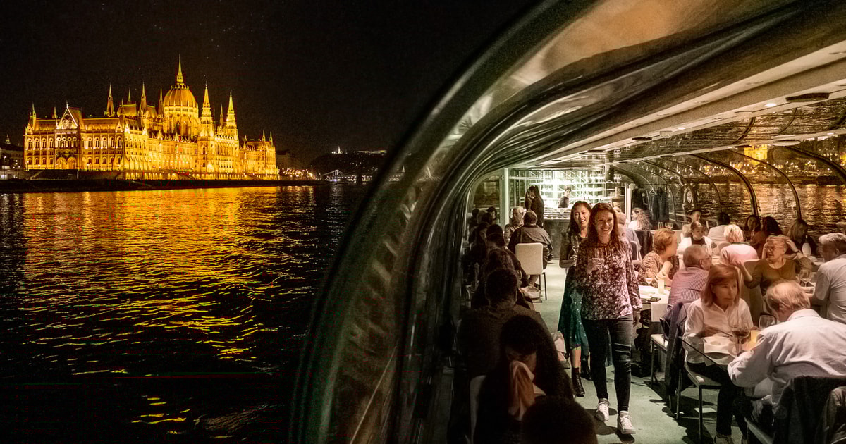 🛳️ The BEST Dinner Cruises & Prosecco Boats in Budapest (2025) No booking fee