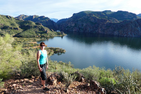 Mesa: Saguaro Lake View Hike