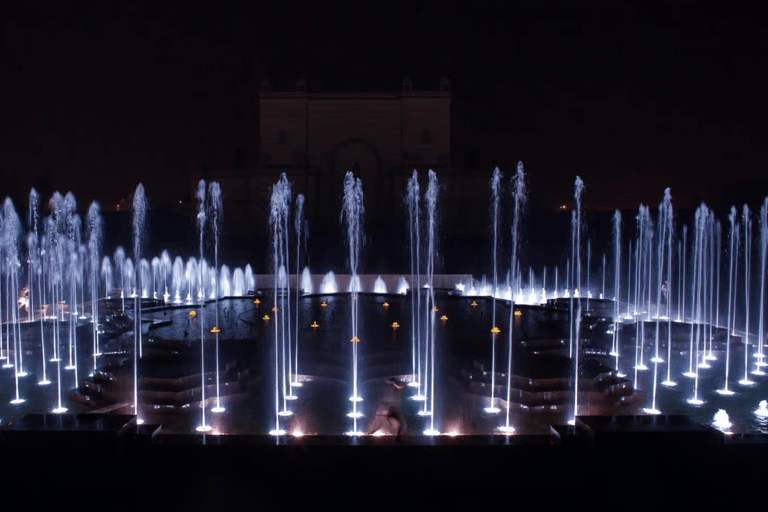 Delhi: Akshardham Temple Tour with Light & Water Show Akshardham Water & Light Show with Car+Guide.