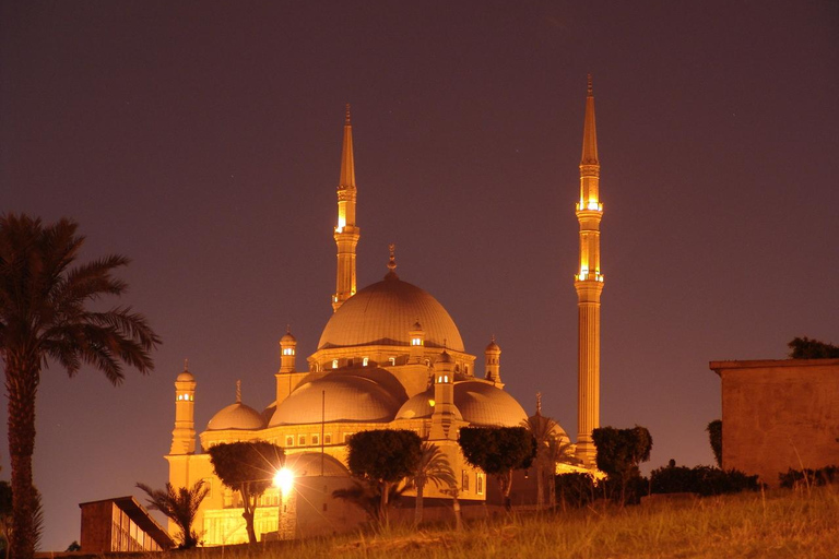 Hurghada: 2-Day Cairo Tour with Pyramids & Grand Musuem