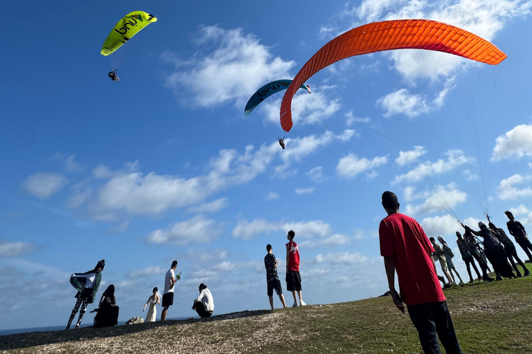 Bali: Timbis, Panda, Ulu Beach Tandem Paragliding Experience Bali: Paragliding only transfer Without activity ticket