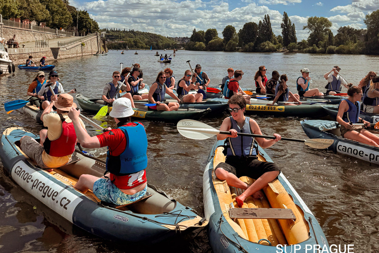 Prague: Guided Canoe Adventure – Discover Prague diferently