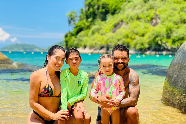 Saco do Mamanguá Boat Tour with Snorkeling