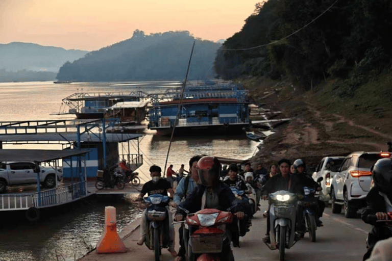 Luang Prabang: Xiengman Village Temple Half-Day Tour