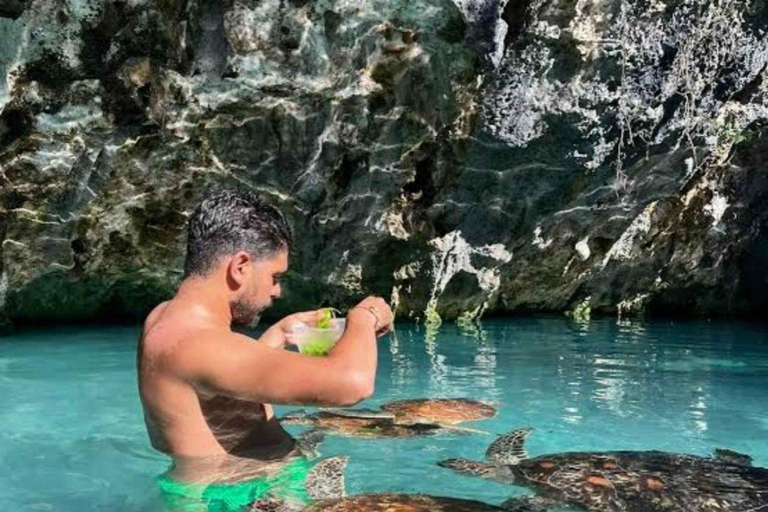 Zanzibar : la forêt de Jozani et la sérénité de la grotte SalamForêt de Jozani : Forêt de Jozani et sérénité à la grotte de Salam