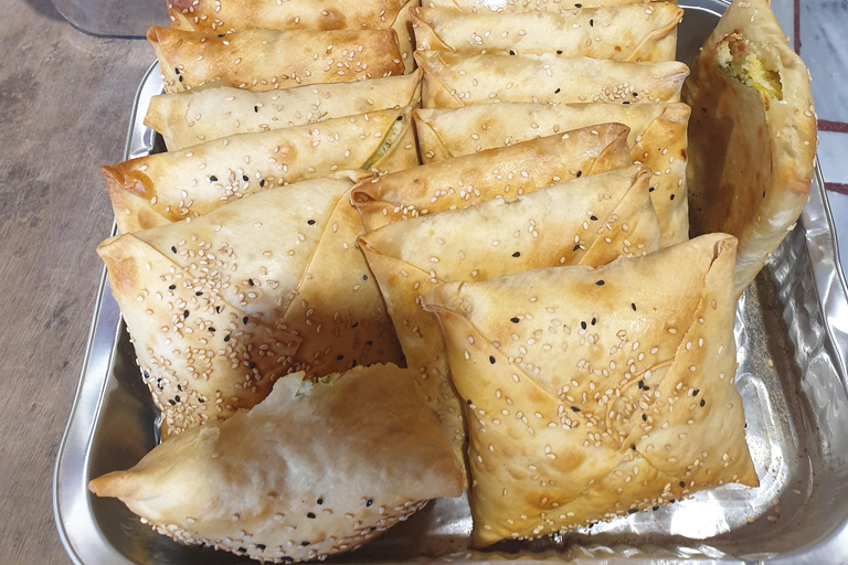 Chania: Cretan Flavors – Wine, Oil, Honey & Cheese Tasting From Kalyves/Almyrida: Authentic Cretan Flavours