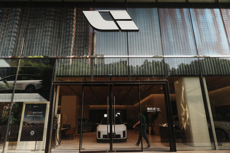 Shanghai: Retail Discovery Tour of Innovation & Lifestyle