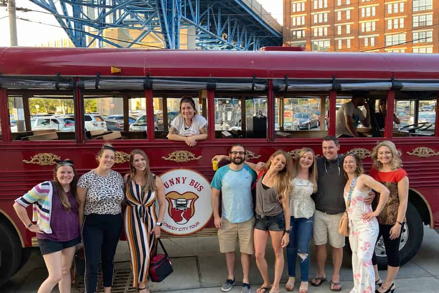 Cleveland: Lustige Comedy-Bustour durch die Stadt. Foto: GetYourGuide