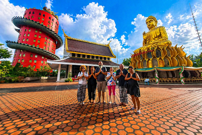 Private: Floating Market, Maeklong Train & Dragon Temple All-inclusive Package
