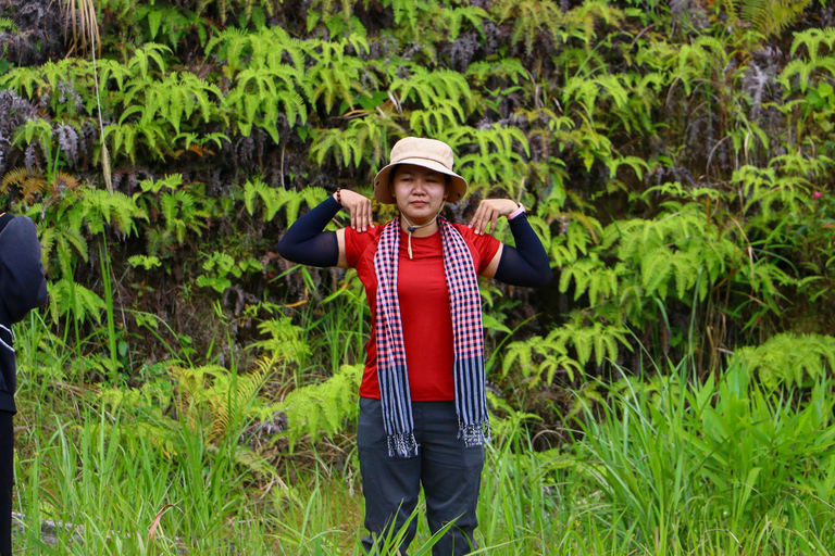 Ho Chi Minh City: Bidoup e Ta Giang Tour di trekking di 2 giorniHo Chi Minh City: tour di 2 giorni con trekking a Bidoup e Ta Giang