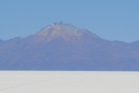 English guide Salar Uyuni 2D 1N. Tunupa Volcano Route