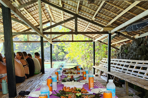 Coron: Super Ultimate Island Hopping Tour with Lunch