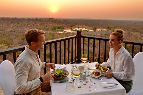 MaKuwa-Kuwa Restaurant Dining Experience | Victoria Falls