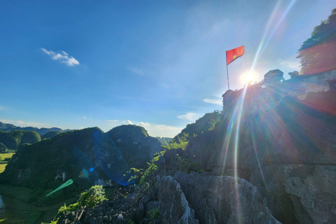 3-Day: Ha Long–Lan Ha Bay & Ninh Binh 5 Stars Cruise