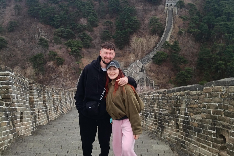 Beijing: Mutianyu Great Wall Private Tour with Tea Tasting Mutianyu Great Wall Private Tour with English Tourguide