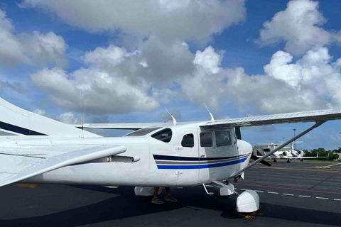 Playa Del Carmen: Private Flight to CozumelAir Taxi between Cozumel and Playa del Carmen