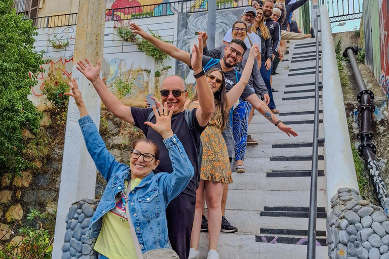 Chile: Valparaíso & Viña del Mar in 1 Day: Must-Sees of the Central Coast Chile: Valparaíso & Viña del Mar in 1 Day: Must-sees of the Central Coast