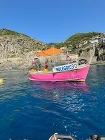 Swim&Enjoy 5 Terre auf der PINK Hyena mit Lady Captain Jenny