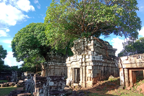 Indiana Jones: Guided Jungle Trails and Temples Bike Tour