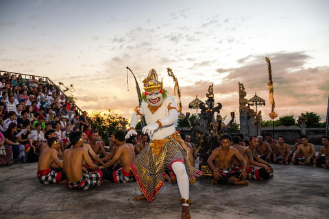 Bali: Ticket de entrada a la Danza del Fuego Kecak y Visita al Templo de UluwatuDanza Kecak con Visita al Templo de Uluwatu - Traslado al Hotel