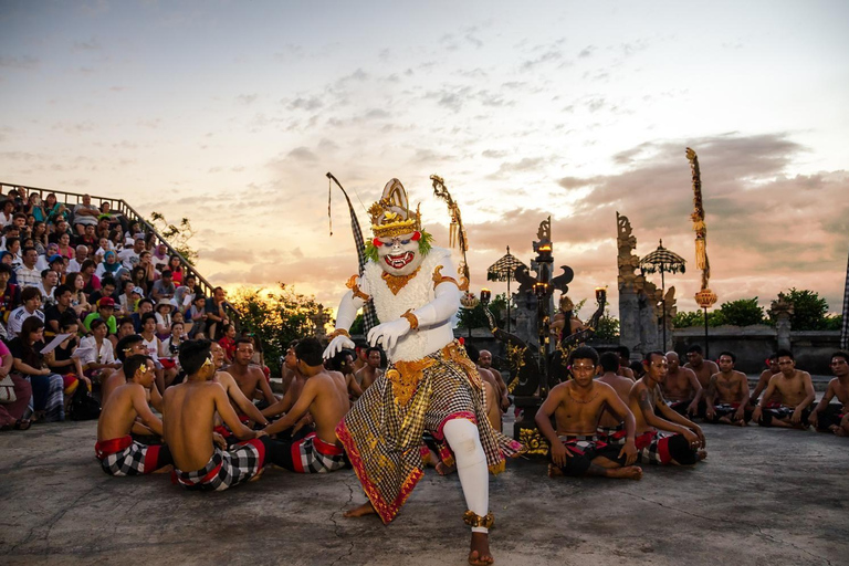 Bali: Ticket de entrada a la Danza del Fuego Kecak y Visita al Templo de UluwatuDanza Kecak con Visita al Templo de Uluwatu - Traslado al Hotel