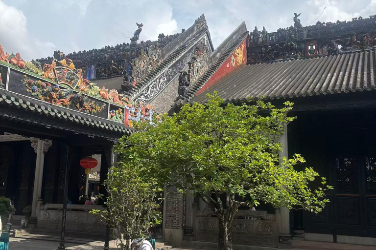 Guangzhou: Jade Market Private Tour and Guzheng Music Class