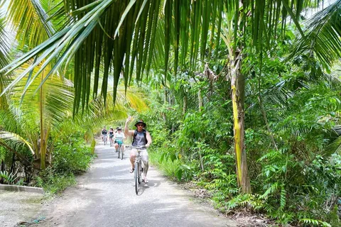 Besuche das Mekong-Delta und genieße das Mittagessen im Haus eines Einheimischen