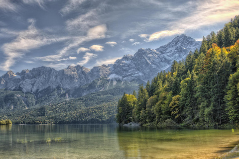 Desde Múnich: excursión de un día en grupo o privada a Zugspitze y Eibsee.Tour grupal no privado