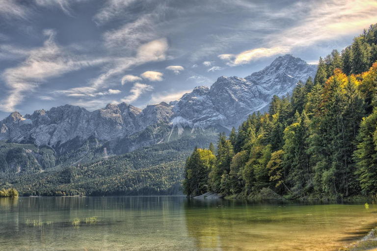 Desde Múnich: excursión de un día en grupo o privada a Zugspitze y Eibsee.Tour grupal no privado